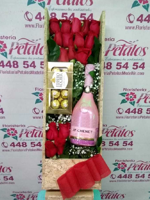 floristeria-petalos-medellin-no-existe-nada-mas-en-el-mundo-cuando-estoy-contigo-floristeria-petalos-medellin